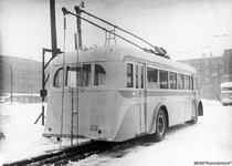 Троллейбус ЯТБ-4